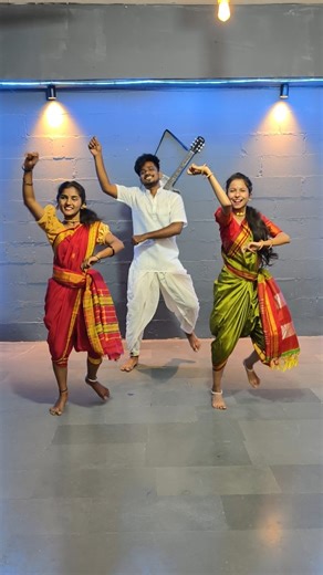 लिंबूनीच लिंबू 😍💃 . . #shortreels📸🤗🙏like♥️and😍follow #studio #song ##viralreels #likeforlikes #trending #likesharecommentfollow💕❤️❤️❤️ #newpost #dancevideos #reelsinstagram #exlporepage #expression #newtrend | Kiran Dethe