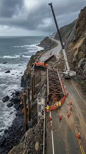 Turning a destroyed road into a perfect highway Transformando estrada destruída em rodovia perfeita