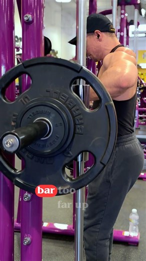 Smith Machine Upright Row Tips! 📌 #smithmachine #uprightrows #shoulders #delts #hypertrophy