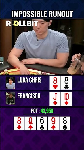 QUADS VS STRAIGHT FLUSH #poker #pokerstrategy #pokerstars #shorts