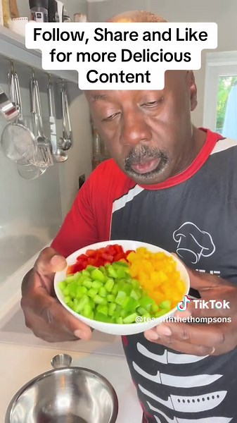 Delicious Prawn Jalfrezi on Garlic Flatbread Recipe