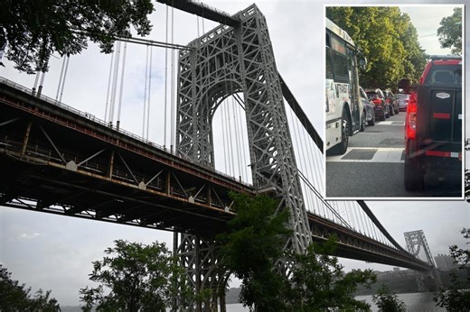 Crash on George Washington Bridge grinds commute to a halt, delays of up to 90 minutes