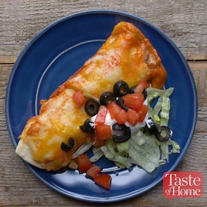 471K views · 3.3K reactions | Sizzling, spicy and so so good. These chicken enchiladas are easy to make and ready pronto. > Get the recipe for Simple Chicken Enchiladas: https://trib.al/YhgvDQO | Taste of Home | Facebook