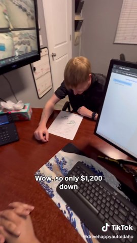 The car salesman inner dialogue 😂 Come see us today and view our inventory with the link in the Bio 🚗 Keywords: Car Repair, Car Maintenance, Car Dealership, Cars, SUV, Car Salesman #cardealers #idahobusiness #cardealerships #auto #fyp