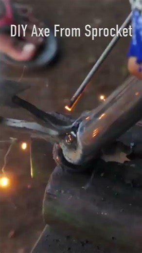How to forge an axe comfortable knife
