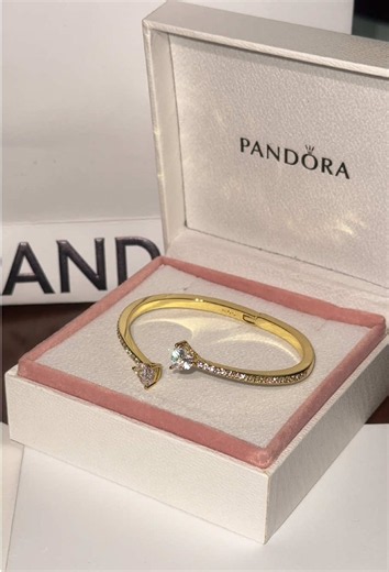 💛💛#jewelry #bracelet #gold #pandora #giftforher | Pandora Bracelet