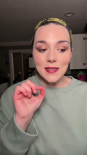 These are the best protein bars, inliterally feel like I'm eating a candy bar, with really good