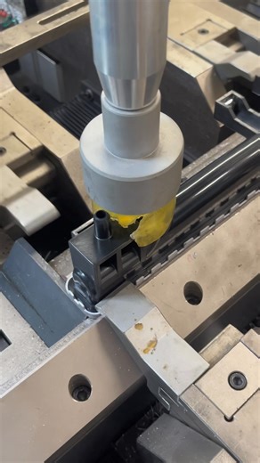 47K views · 685 reactions | #Radiator #condenser #tanks #cores #autoparts #coolingsysytem #المبرد #مكثف #الدبابات #النوىlijun @精选用户 137 2483 8982 | Aurora Logern Radiators | Facebook