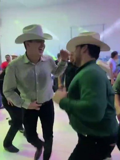 La 701 Panter Belico Bailando