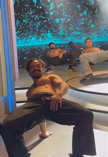 Happy Valentine’s Day, unicorns. 💋 #MagicMikeLive #magicmike #magicmikelivenyc #channingtatum @Magic Mike Live @Magic Mike Live London @Nate Bryan @JHANMENA @Charlie Bartley @Sebastian Gonzalez @Marcus Vrondas