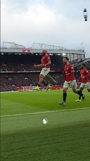 Mbeumo Jumping For JOY! 🤩