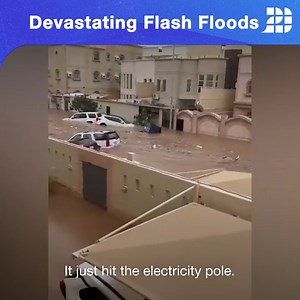 #Watch.. Two people have died in floods that swept across #SaudiArabia's 🇸🇦 coastal city of #Jeddah on Thursday due to record rain levels..👇 A21 Middle East News | A21 Middle East News