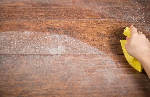 How To Clean Unsealed Hardwood Floors - 4 Easy Methods