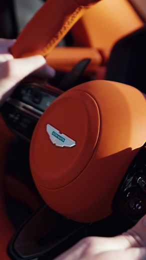 Cruising with the Aston Martin DBX707: Power and Elegance