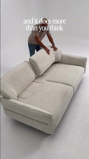 A sofa that makes small space living look effortless 🤍 #smallspaceliving #sleepersofa #livingroom