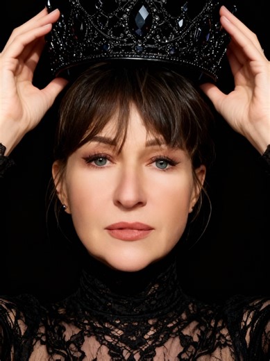 #CapCut #viral #crownme #crazywoman