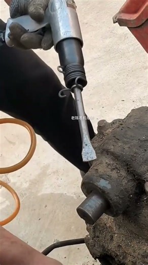 Pneumatic hammer or air chisel for what appears to be metalwork or repair #tools #hammer #shortsfeed