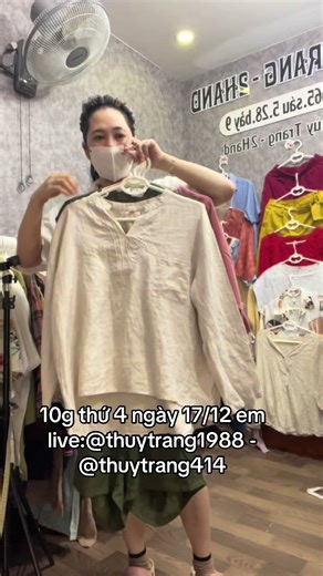 10g thứ 4 ngày 17/12 em live ạ! @thuytrang414 - @thuytrang930#aolinen #damlinentheu #somijean #quanlinen