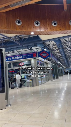 Returning to Madrid: A Metro Welcome Sign Experience