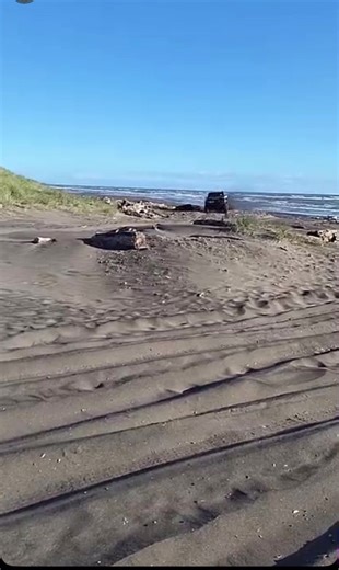 Flat Towing Adventures on the Beach