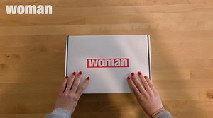 97K views · 375 reactions | Gemeinsam mit GLS Austria hat sich die WOMAN Box wieder auf den Weg gemacht und tausende Mamis verwöhnt. Gewinne hier die letzten 5 Boxen und tagge deine Lieblings-Mom! Alle Infos zur kostenlosen Überraschungsbox unter www.woman.at/womanbox | WOMAN | Facebook