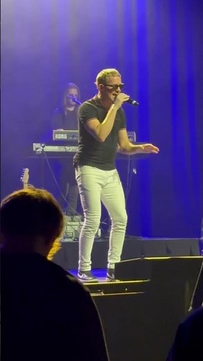 Electric Avenue: The 80s MTV Experience live (HD)- Against All Odds (Phil Collins cover)- @ Rialto