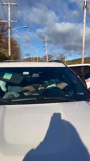 A disturbing video circulating online that shows ICE agents detaining a family during what officials described as a traffic stop in Fitchburg, Massachusetts, roughly an hour outside Boston. According to witnesses, agents initially targeted the mother but detained the father as well, with one bystander reporting the man suffered a seizure after an agent placed a hand on his neck. ICE reportedly called for local police backup as the situation escalated, ultimately releasing the father and child wh