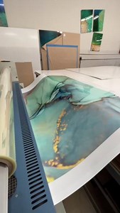 Big fan of this abstract piece! 😍 Medium: HD Acrylic 360 Size: 72x48 #acrylicprint #abstractart #homedecor #walldecor | Artbeat Studios