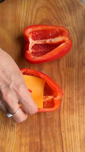 7.7K views · 143 reactions | As a girl who came to school with a stuffed red pepper sandwich for lunch when I was growing up, it was so much fun taking this easy healthy meal! Remember, this is just what I did but feel free to use whatever ingredients you have on hand. RECIPE: 1 red pepper 1 slice cheddar cheese My sizzling everyday roasted chicken Creamy Chive dressing Iceberg lettuce @celticsseasalt Avocado Marinated Red Onions Pickle | nocrumbsleft | Facebook