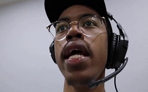 FBI监听了一名游戏玩家，哈哈笑死