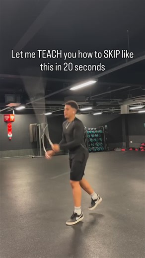 Best Videos by BVIRAL on Instagram: "Mastering the Boxer Skip with Jump Rope in Simple Steps 🎥 @marvjumps"