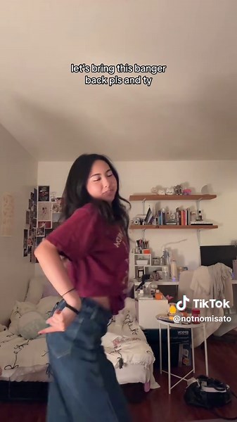 Supersonic by Fromis_9: A Fun Musical Blast