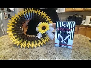 DIY SUNFLOWER CLOTHESPIN WREATH | FALL DIY | FLORAL WREATH | SUNFLOWER WREATH | CLOTHESPIN DIY