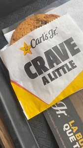 2.1K views | ¿Un café para este frío? Pruébalo a dúo con un delicioso pan francés en Carl's Jr. Hidalgo Y no olvides llevarte uno de los dos vasos coleccionables de Rick del precio de la historia. Encuéntralos en una de las sucursales de Carl’s Jr. Hidalgo  Y no olvides probar la deliciosa Rick’s Burguer 磻朗 | First Class & Politics | Facebook