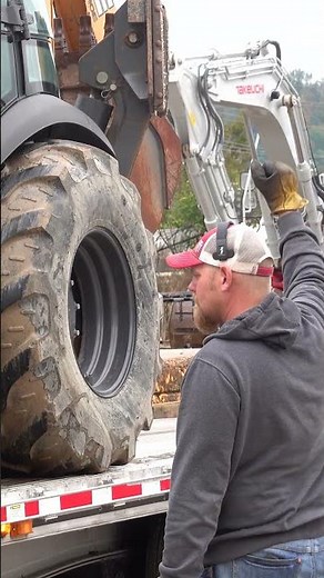 Delivery Day | CASE 580 Super N Backhoe