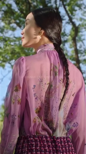 𝐆𝐋𝐀𝐌 𝐒𝐓𝐄𝐀𝐋𝐒 on Instagram: "An ode to sunlit afternoons and champagne-soaked evenings. Our Garden Parties Edit blooms with romantic florals, effortless silhouettes, and runway-inspired elegance—made for moments that linger long after golden hour. Explore now at www.glamsteals.com"