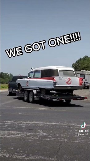 Ecto-1 is on the move!!!