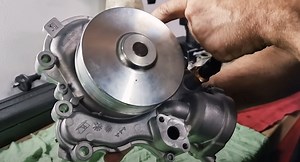 How to Replace The Water Pump On a Jeep Grand Cherokee | GDL Automotive | Mechanic Hornsby & Warriewood