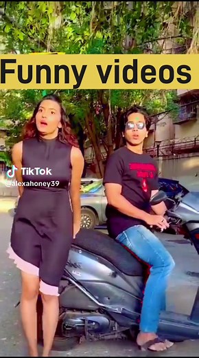 🥵🥵 #desitadka #indiantiktok #unfreezemyaccount #yoga #oopsmoment #comedyviral #girl #funnymemes #trending #foryoupage #indiantiktok