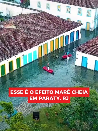 🌊 Um dos fenômenos mais curiosos de Paraty acontece durante a maré cheia. As ruas do centro histórico foram construídas de forma estratégica para que a água do mar entrasse naturalmente na cidade, ajudando na limpeza das ruas antigamente. ✨ Hoje, esse efeito virou uma das cenas mais famosas e únicas de Paraty, deixando tudo ainda mais charmoso. História, arquitetura e natureza funcionando juntas há séculos. Com a IMG, você pode conhecer destinos assim com vantagens exclusivas e até através da v