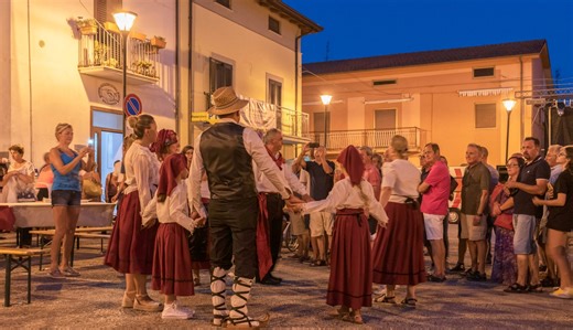 Unire le forze per il cambiamento, viaggio nelle cooperative di comunità - Vita.it