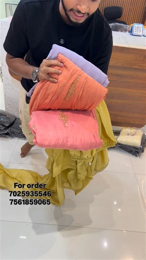 ᴀᴢᴍᴇᴇ ᴄʟᴏᴛʜɪɴɢ ꜱᴛᴏʀᴇ on Instagram: "Party wear Anarkali with hand work #ladiesfashion #premium #ladiesoutfit"