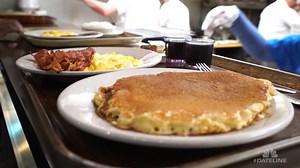 A Postcard from the Field: Chicago’s Valois Cafeteria
