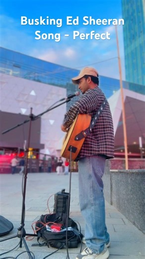 Busking Ed Sheeran Song - Perfect #busking #edsheeran #streetperformance