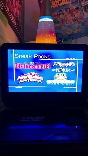 Sneak Peeks Menu from Bionicle 2: Legends Of Metru Nui 2004 DVD (4:3)