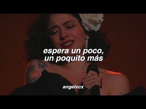 Mon Laferte - La Nave Del Olvido (Letra) | Homenaje a José José, Vive Latino 2020