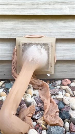 Simple HACK to Clean Your Dryer Vent #CleaningHacks #CleaningTips #HouseCleaning #CleaningJobs | Clean That Up