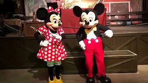 Mickey and Minnie Dancing the Macarena