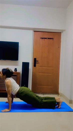 Core activation #core #yoga #yogateacher #yogapractice #yogachallenge #yogainspiration #yogaforbeginners #yogaeverywhere #yogaclass #yogachallenge | Glow n grow beauty tips n health tips