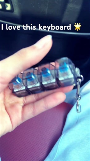 Key board is so cool for gamers 🌟